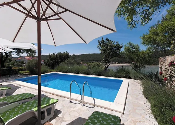 Pucalo By Guide Kampor